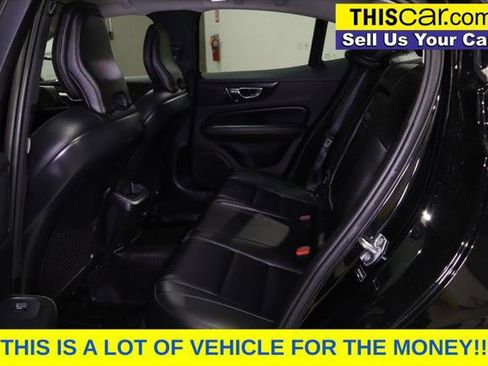 Used 2020 Volvo S60 T6 Momentum w/ Protection Package Premier AWD/4WD image 11