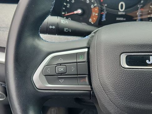 Used 2022 Jeep Compass Latitude w/ Convenience Group AWD/4WD image 21