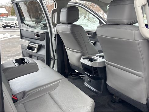 Used 2022 Toyota Tundra Limited image 30