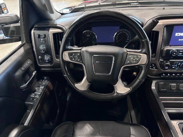 Used 2019 GMC Sierra 3500 Denali w/ Duramax Plus Package AWD/4WD image 20