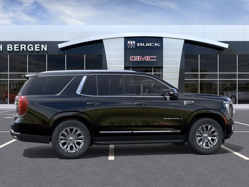 New 2026 GMC Yukon Denali w/ LPO, Floor Liner Package AWD/4WD image 5