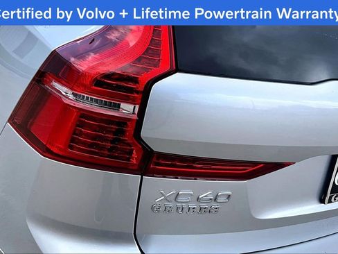 Used 2019 Volvo XC60 T5 Momentum w/ Advanced Package FWD image 41