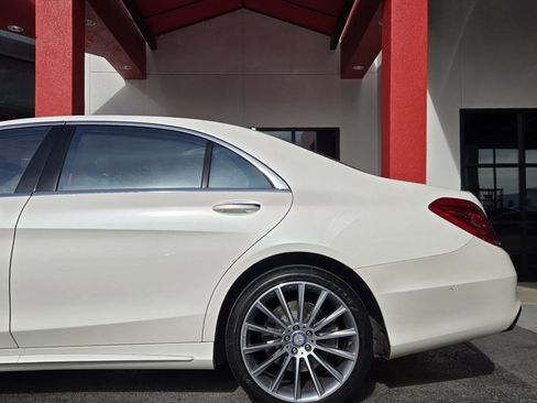 Used 2017 Mercedes-Benz S 550 Sedan image 6
