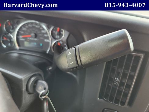 Used 2019 Chevrolet Express 3500 w/ Driver Convenience Package image 16
