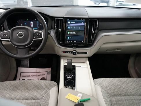 Used 2022 Volvo XC60 T8 Inscription Expression image 44