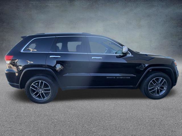 Used 2018 Jeep Grand Cherokee Limited AWD/4WD image 9