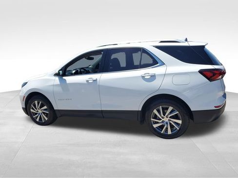 Used 2022 Chevrolet Equinox Premier AWD/4WD image 7