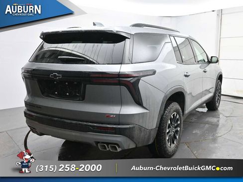 New 2026 Chevrolet Traverse Z71 image 4