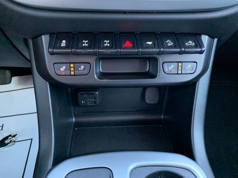 Used 2021 Chevrolet Colorado ZR2 image 24