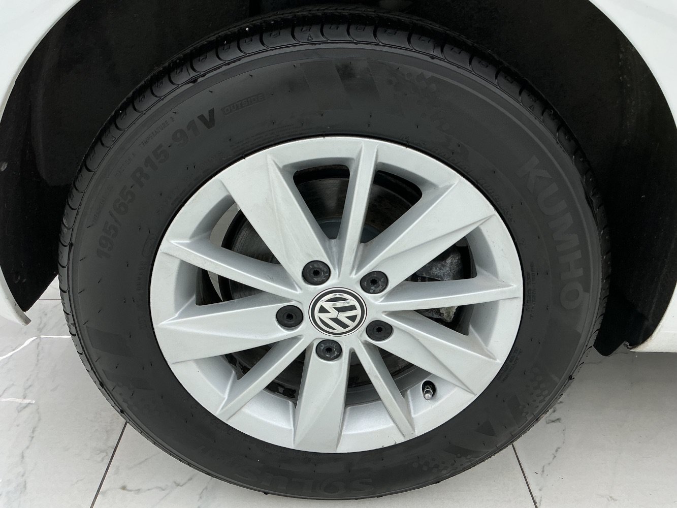 Used 2016 Volkswagen Golf S FWD image 47