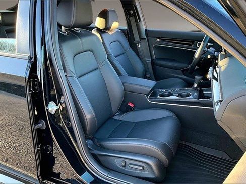 Certified 2025 Honda Civic Sport Touring image 25