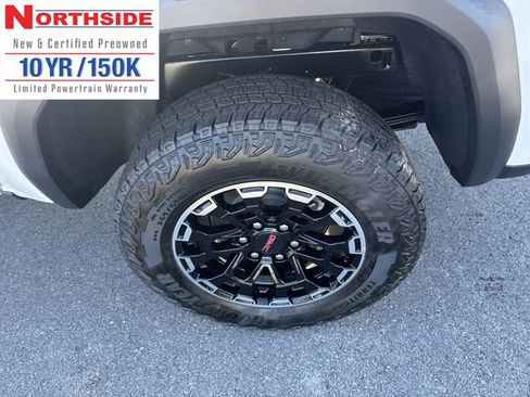 New 2026 GMC Canyon AT4 image 10