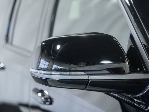 New 2026 Jeep Grand Wagoneer Limited AWD/4WD image 15