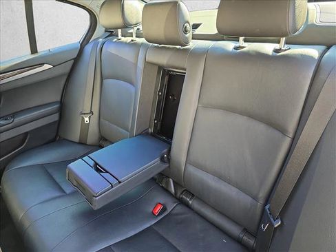 Used 2014 BMW 535i xDrive Sedan image 14