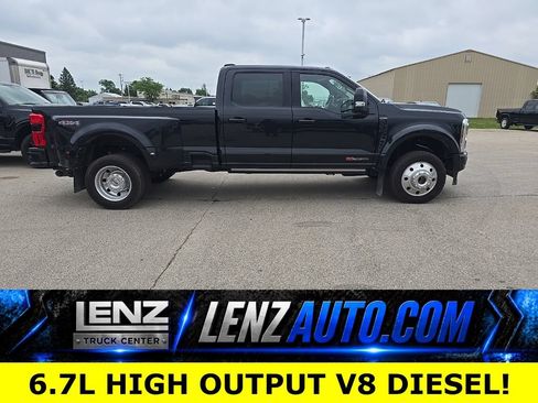 Used 2025 Ford F450 Platinum AWD/4WD image 1