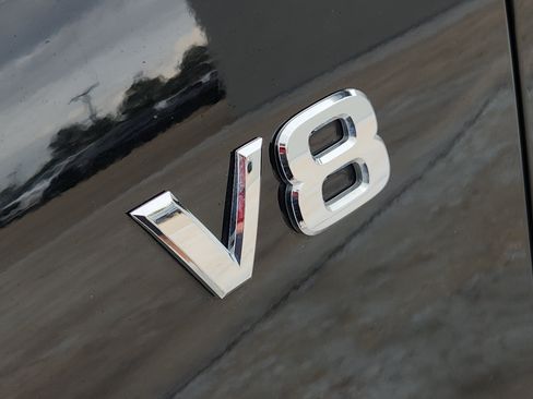 Used 2022 Nissan Armada SV AWD/4WD image 12