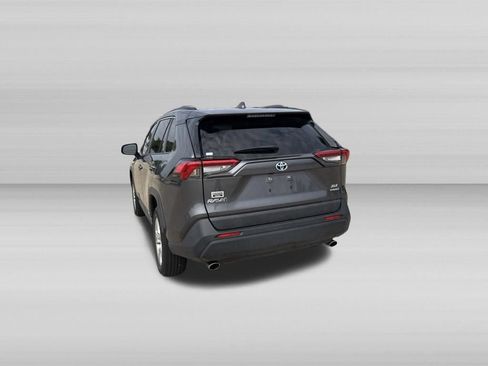 Used 2021 Toyota RAV4 XLE AWD/4WD image 8