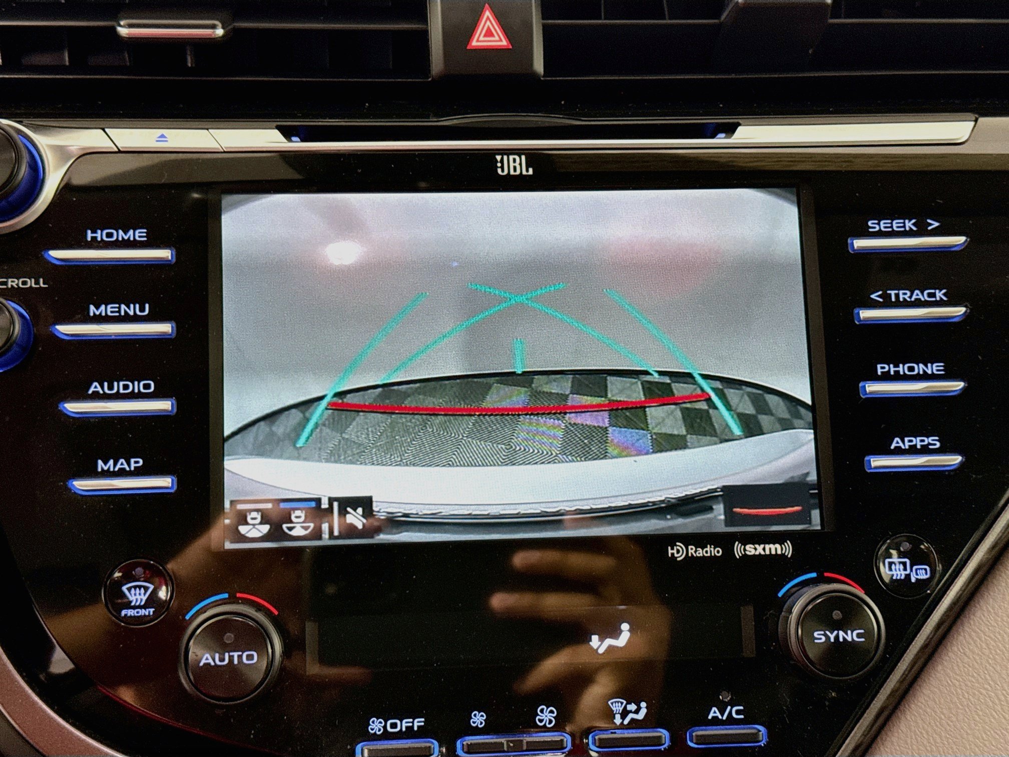Certified 2020 Toyota Camry XLE w/ Navigation Package FWD image 17