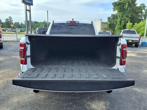Used 2022 RAM 1500 Big Horn AWD/4WD image 10