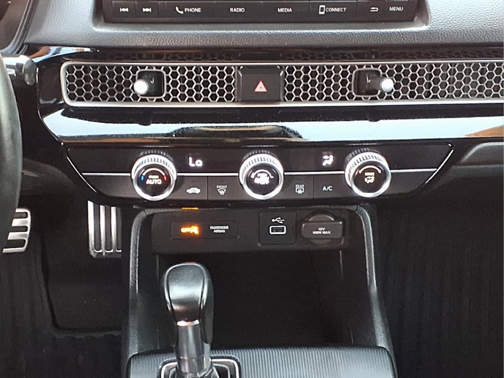 Used 2023 Honda Civic Sport image 15