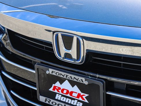 Certified 2022 Honda Accord Touring image 11