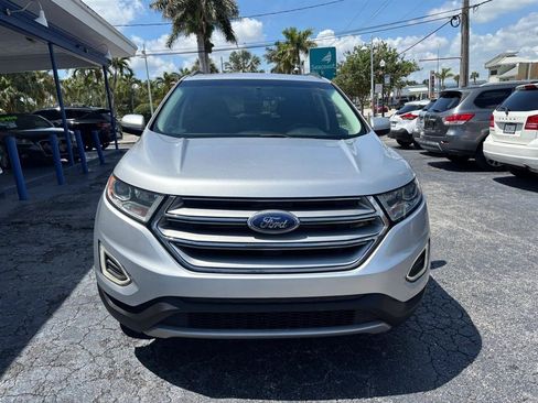 Used 2017 Ford Edge SEL w/ Cargo Accessory Package FWD image 8