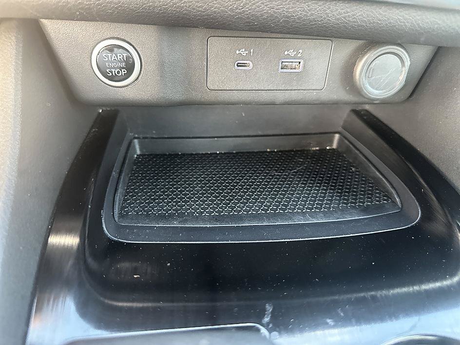 Certified 2023 Nissan Rogue SV w/ SV Premium B Package FWD image 29