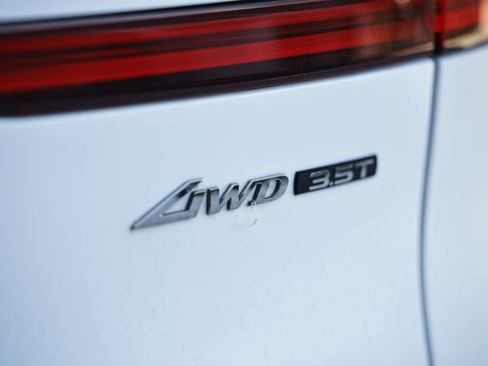 Used 2022 Genesis GV70 3.5T Sport w/ Sport Prestige Package image 10