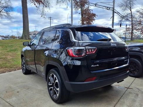 Used 2022 Jeep Compass Limited image 6