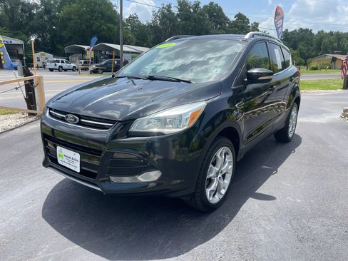 Used 2014 Ford Escape Titanium FWD image 3