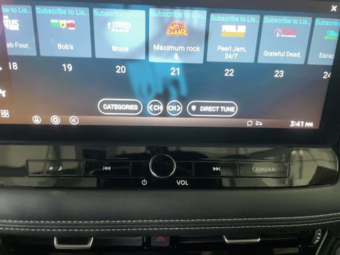Used 2025 Nissan Rogue SL w/ SL Premium Package AWD/4WD image 9