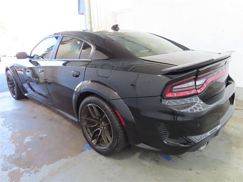 Used 2022 Dodge Charger Scat Pack RWD image 10