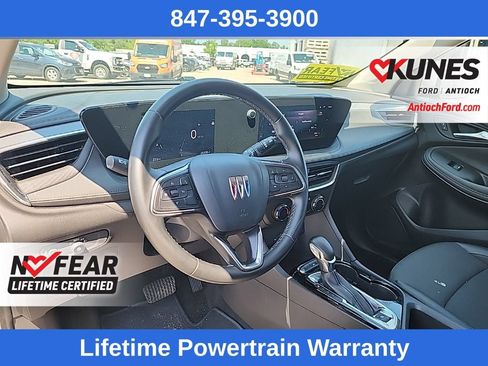 Used 2025 Buick Encore GX Preferred FWD image 12