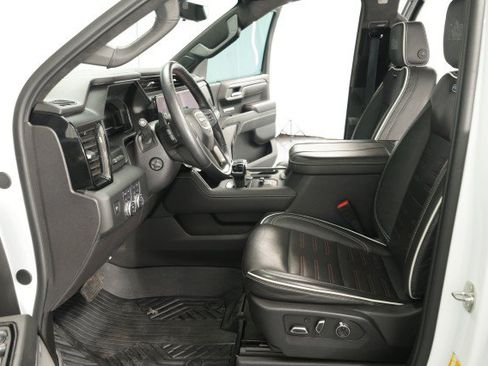 Used 2024 GMC Sierra 1500 AT4X w/ AT4X AEV Edition AWD/4WD image 32