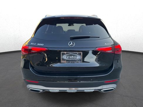 Used 2024 Mercedes-Benz GLC 300 4MATIC image 4