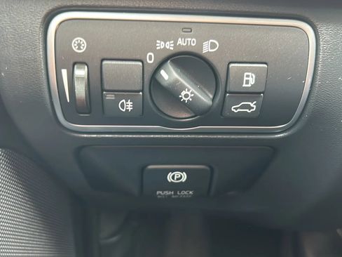 Used 2015 Volvo XC60 T6 Premier Plus AWD/4WD image 25