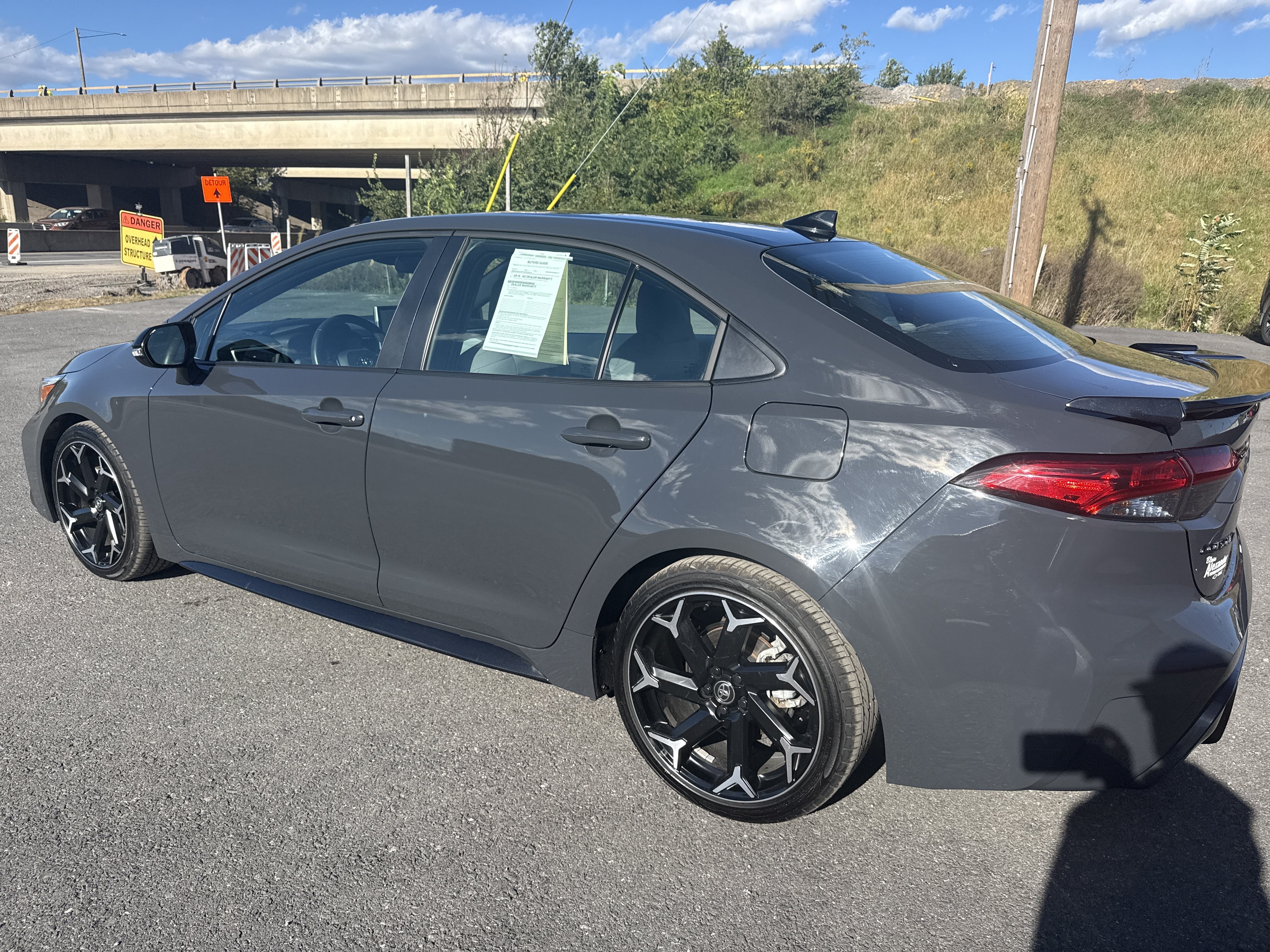Used 2025 Toyota Corolla FX w/ Convenience Package FWD image 6