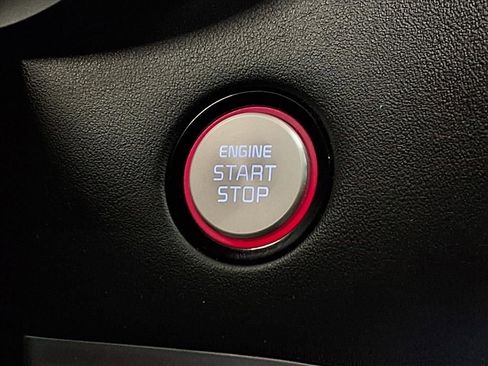 Used 2018 Kia Stinger GT2 image 10