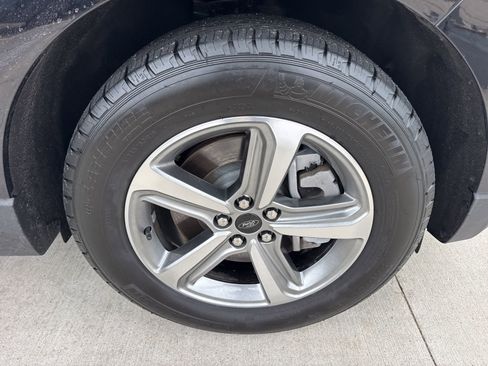 Certified 2024 Ford Edge SEL w/ Convenience Package image 21