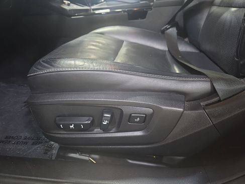 Used 2013 Lexus ES 350 w/ Luxury Pkg FWD image 27