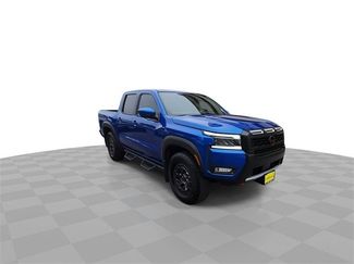 Used 2025 Nissan Frontier PRO-4X video 2