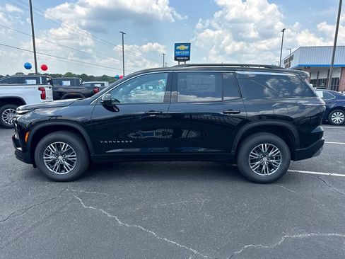 New 2026 Chevrolet Traverse LT w/ Enhanced Driving Package FWD image 9
