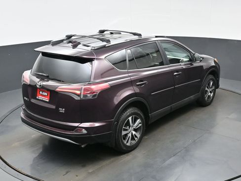 Used 2016 Toyota RAV4 XLE AWD/4WD image 40
