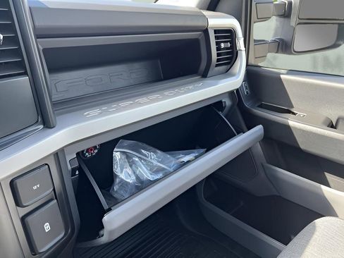 Used 2025 Ford F450 XL image 35