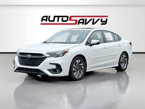 Used 2024 Subaru Legacy Limited image 3