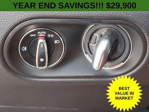 Used 2021 Porsche Macan image 31