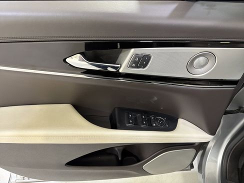 Used 2022 Lincoln Nautilus Black Label w/ Class II Trailer Tow Package image 15