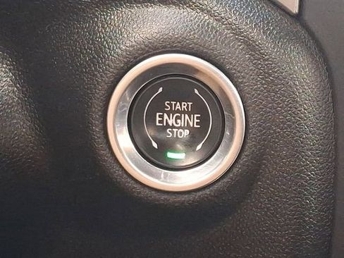 Used 2020 Chevrolet Silverado 1500 RST AWD/4WD image 23