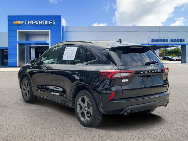 Used 2024 Ford Escape ST-Line w/ Tech Pack #1 AWD/4WD image 3