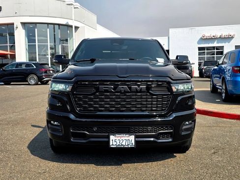 Used 2025 RAM 1500 Big Horn AWD/4WD image 2